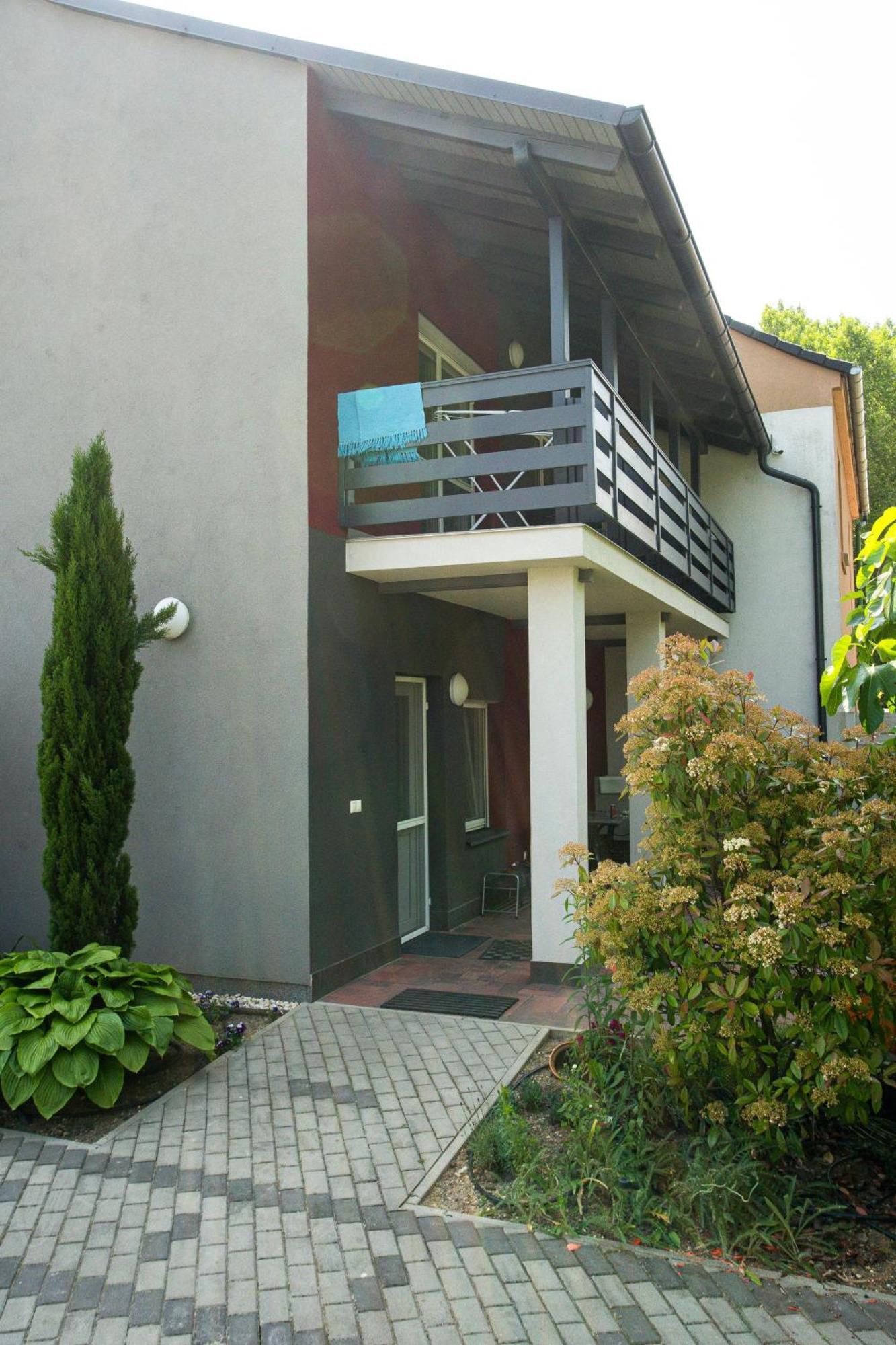 Magdi Vendégház Celldömölk Extérieur photo